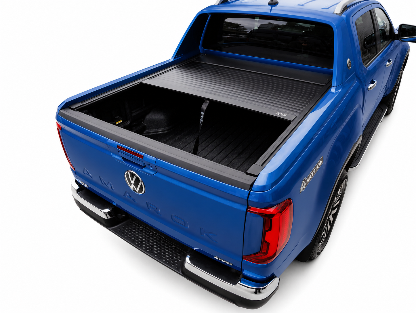 Heavy-duty Volkswagen Amarok cargo bed roller shutter cover